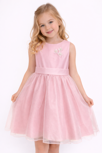 Sukienka różowa.png