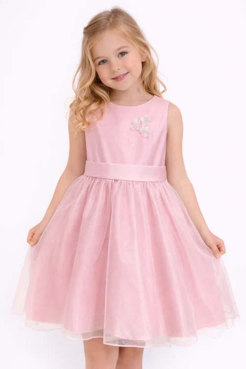 Sukienka różowa.png