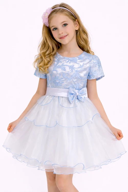 Sukienk z tiulem.png